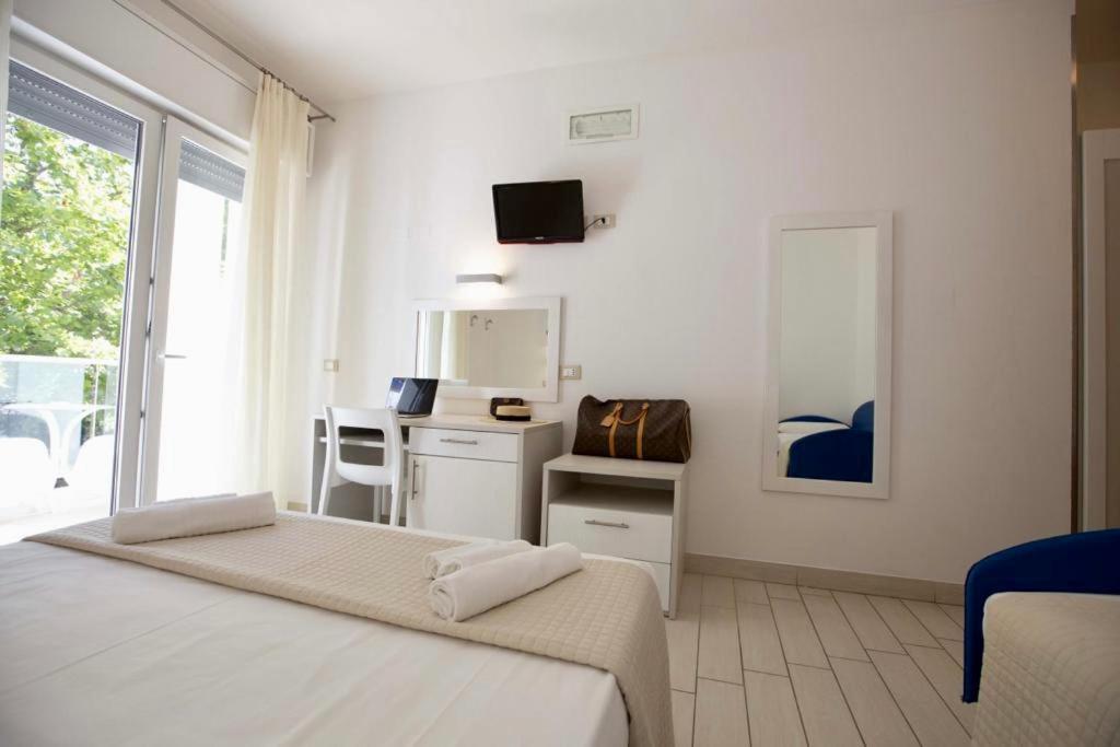 Hotel Elite Cervia Eksteriør billede