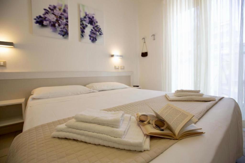 Hotel Elite Cervia Eksteriør billede
